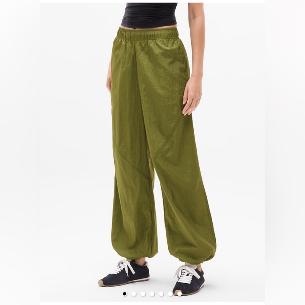 Athleta Lunar Sheen Utility Mid Rise Pant NWT NBW